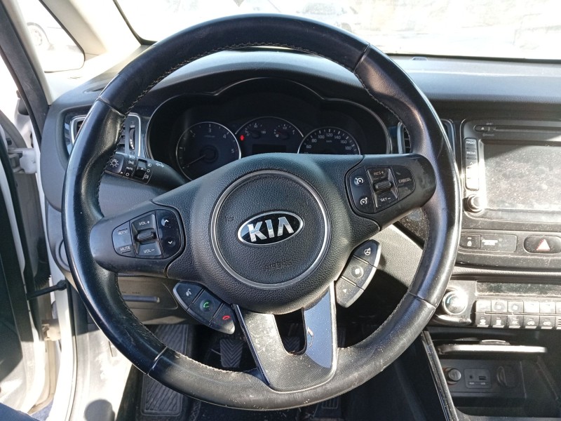 Recambio de volante para kia carens iv 1.7 crdi referencia OEM IAM 56100A4530CC2  