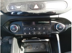 Recambio de mando climatizador para kia carens iv 1.7 crdi referencia OEM IAM 97250A4XXX  