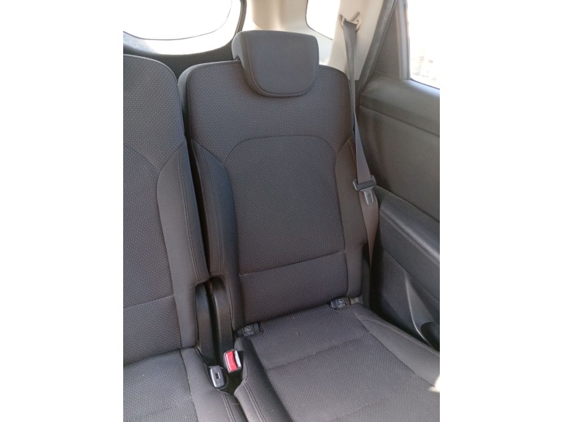 Recambio de cinturon seguridad trasero izquierdo para kia carens iv 1.7 crdi referencia OEM IAM 89810A4000  
