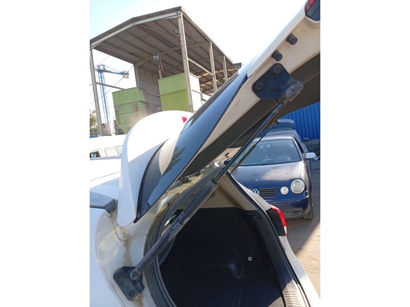 Recambio de amortiguadores maletero / porton para kia carens iv 1.7 crdi referencia OEM IAM 81780A4001  