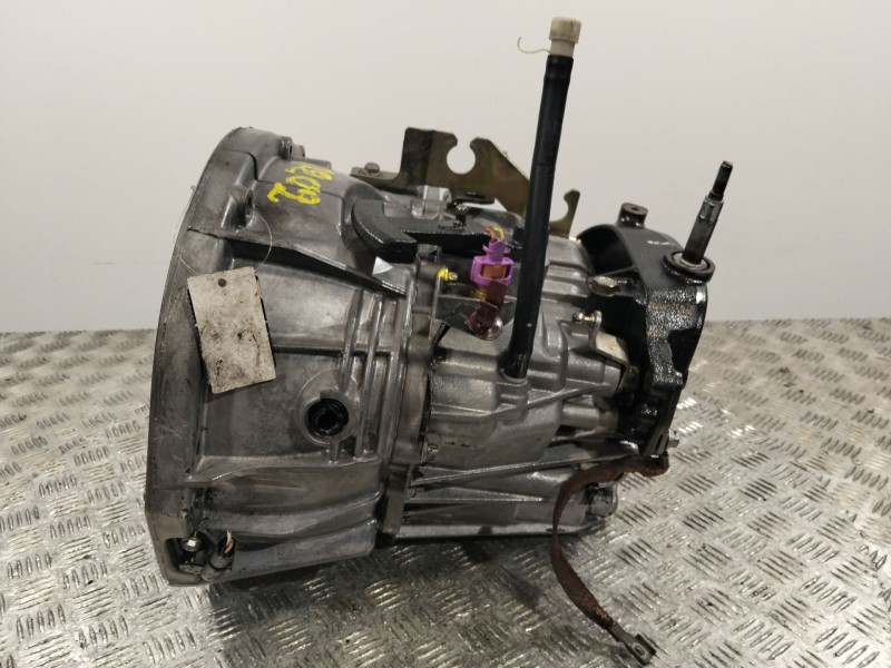 Recambio de caja cambios para renault trafic ii furgoneta (fl) 1.9 dci 100 (fl0c) referencia OEM IAM PK6371  