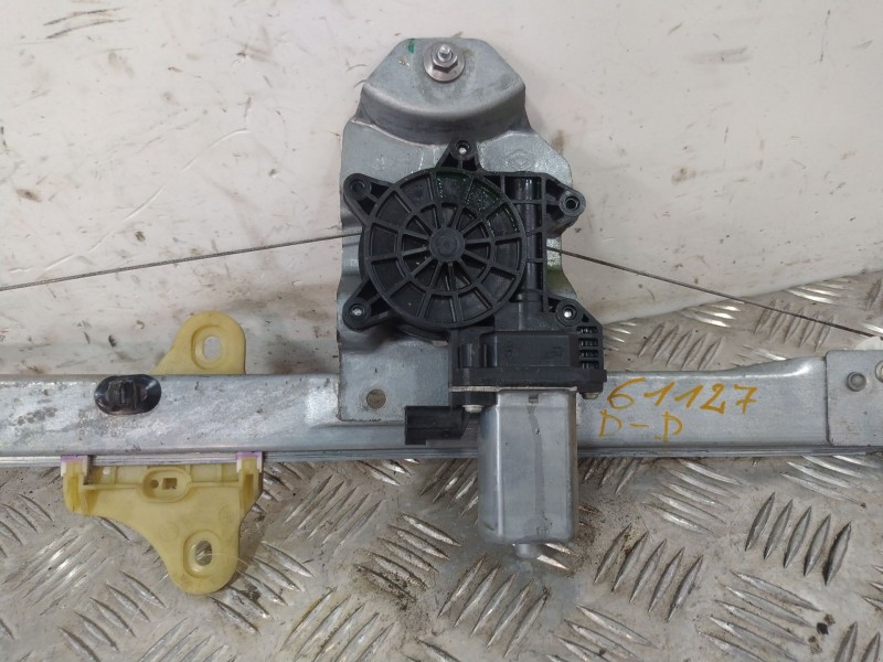 Recambio de elevalunas delantero derecho para renault clio iv (bh_) 0.9 tce 90 referencia OEM IAM 807205569R  