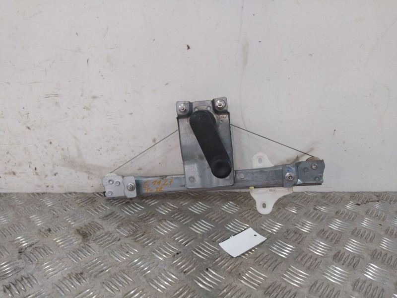 Recambio de elevalunas trasero izquierdo para renault clio iv (bh_) 0.9 tce 90 referencia OEM IAM 827013204R  