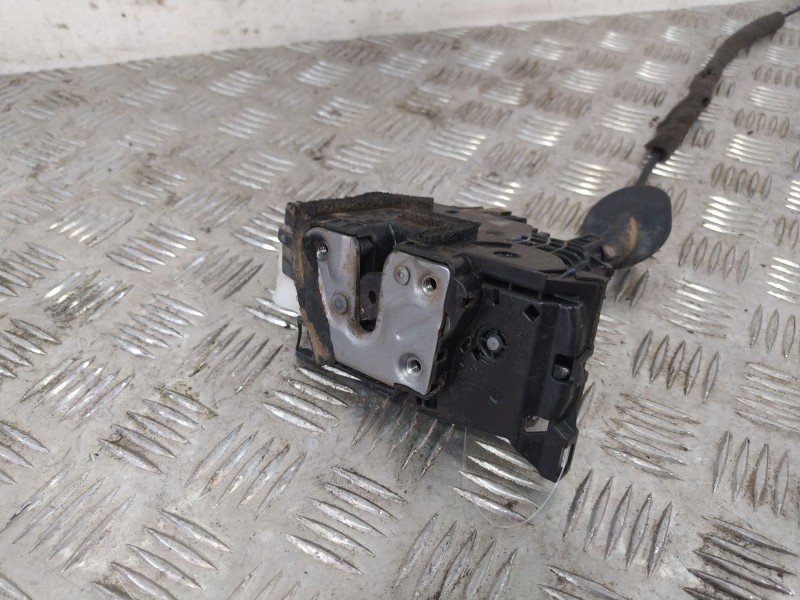 Recambio de cerradura puerta delantera izquierda para renault clio iv (bh_) 0.9 tce 90 referencia OEM IAM 805011929R  