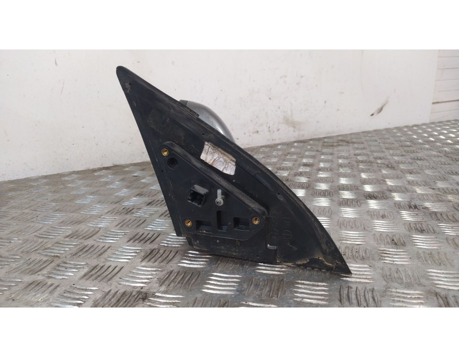Recambio de retrovisor izquierdo para kia cee´d hatchback (ed) 1.6 crdi 115 referencia OEM IAM 022608  