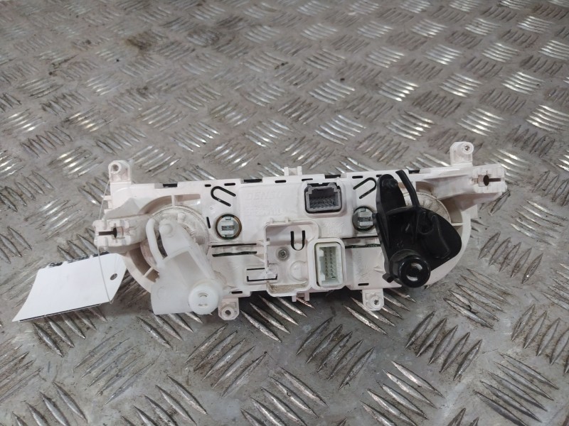 Recambio de mando climatizador para renault clio iv (bh_) 0.9 tce 90 referencia OEM IAM 5R5841100  