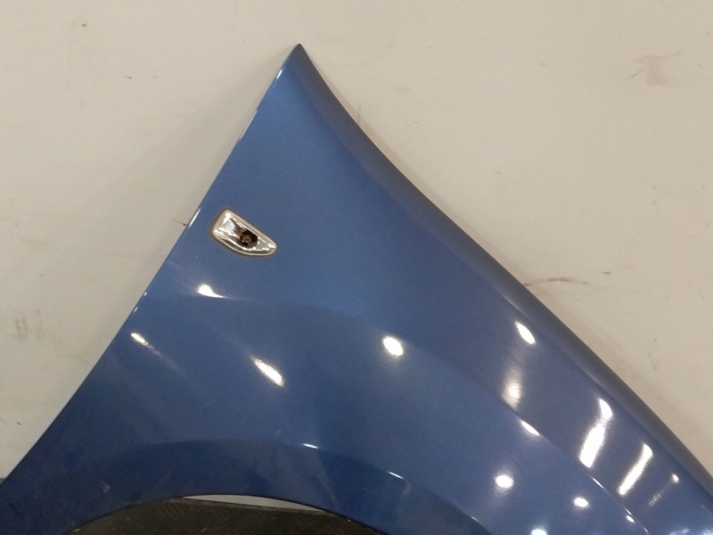 Recambio de aleta delantera derecha para dacia sandero ii (b8_) tce 90 lpg (b8m1) referencia OEM IAM 631000142R  