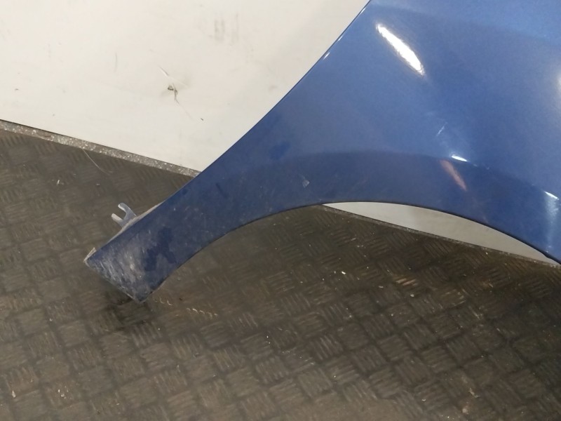 Recambio de aleta delantera derecha para dacia sandero ii (b8_) tce 90 lpg (b8m1) referencia OEM IAM 631000142R  
