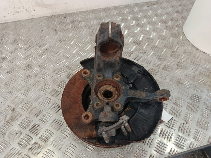 Recambio de mangueta delantera derecha para volkswagen caddy iv monospace (sab, saj) 2.0 tdi referencia OEM IAM 1K0407256AC  