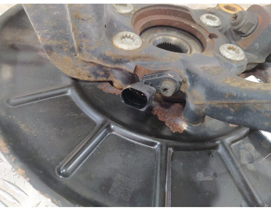 Recambio de mangueta delantera izquierda para volkswagen caddy iv monospace (sab, saj) 2.0 tdi referencia OEM IAM 1K0407255AC  