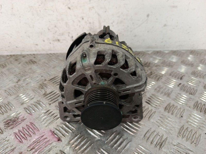 Recambio de alternador para renault clio v (b7_) 1.0 tce 100 (b7mt) referencia OEM IAM 231008040R  