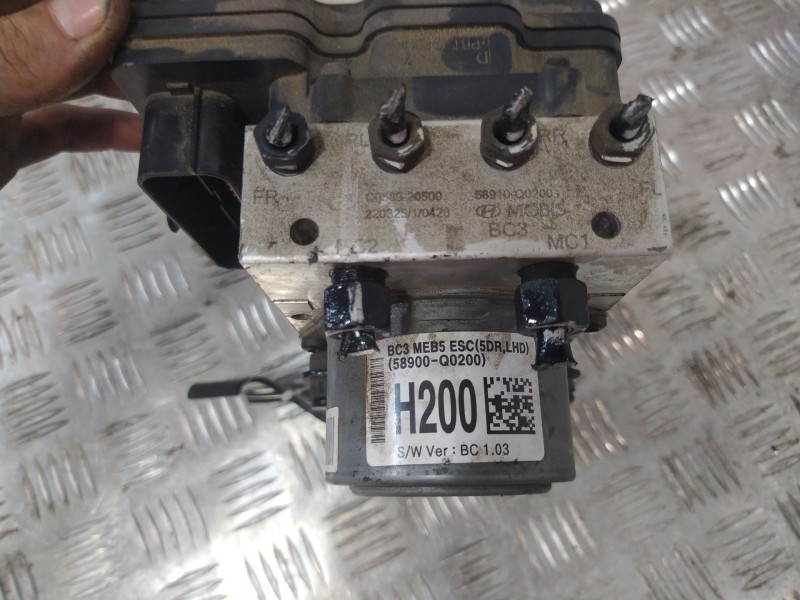 Recambio de abs para hyundai i20 iii (bc3, bi3) 1.0 t-gdi referencia OEM IAM 58910Q0200  