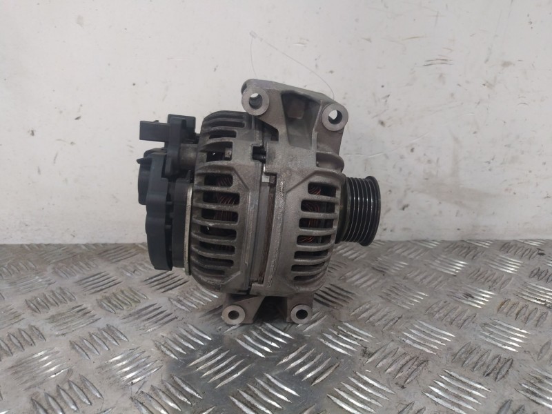 Recambio de alternador para volkswagen golf vi (5k1) 1.6 tdi referencia OEM IAM 06F903023F 06F903023FX 