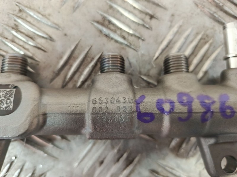 Recambio de rampa inyectora para mini mini (f55) cooper d referencia OEM IAM 851162903  