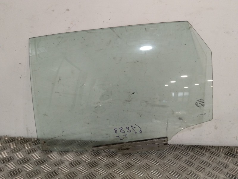 Recambio de luna trasera izquierda para toyota auris (_e18_) 1.2 (nre185_) referencia OEM IAM 43R00048  