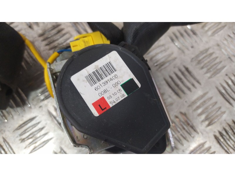 Recambio de cinturon seguridad delantero izquierdo para volkswagen touareg (7la) 2.5 tdi referencia OEM IAM 601391400 7L6857705A