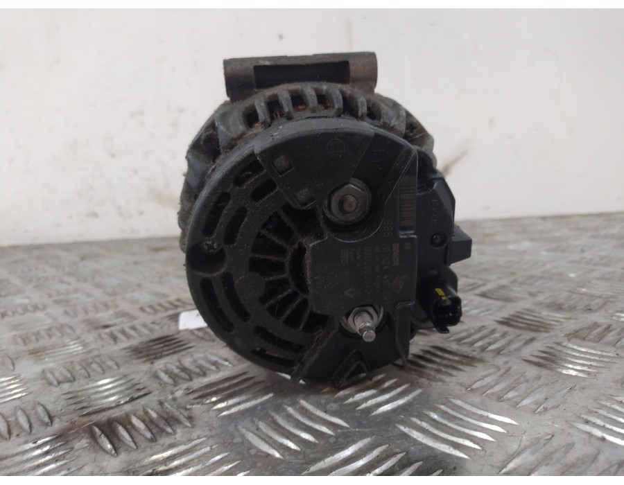 Recambio de alternador para dacia sandero (bs_) 1.4 (bs0c, bs0a, bs0g, bs1f, bs0e) referencia OEM IAM 8200727051A  