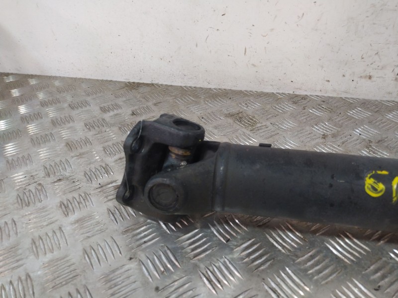 Recambio de transmision central trasera para nissan atleon 120 tk110.35 tk56.35/4 referencia OEM IAM 411547  