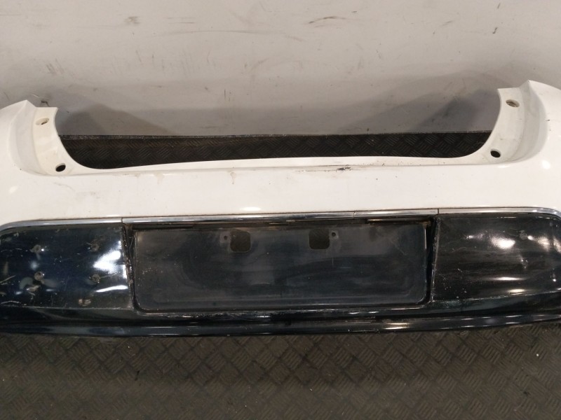 Recambio de paragolpes trasero para toyota auris (_e18_) 1.4 d-4d (nde180_) referencia OEM IAM 5215902997  