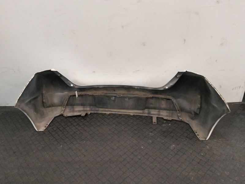Recambio de paragolpes trasero para toyota auris (_e18_) 1.4 d-4d (nde180_) referencia OEM IAM 5215902997  