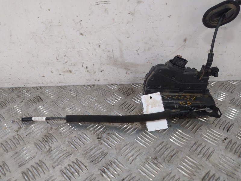 Recambio de cerradura puerta trasera derecha para renault clio iv (bh_) 0.9 tce 90 referencia OEM IAM 825000767R  