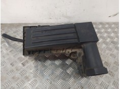Recambio de soporte filtro aire para seat altea (5p1) 1.9 tdi referencia OEM IAM    2