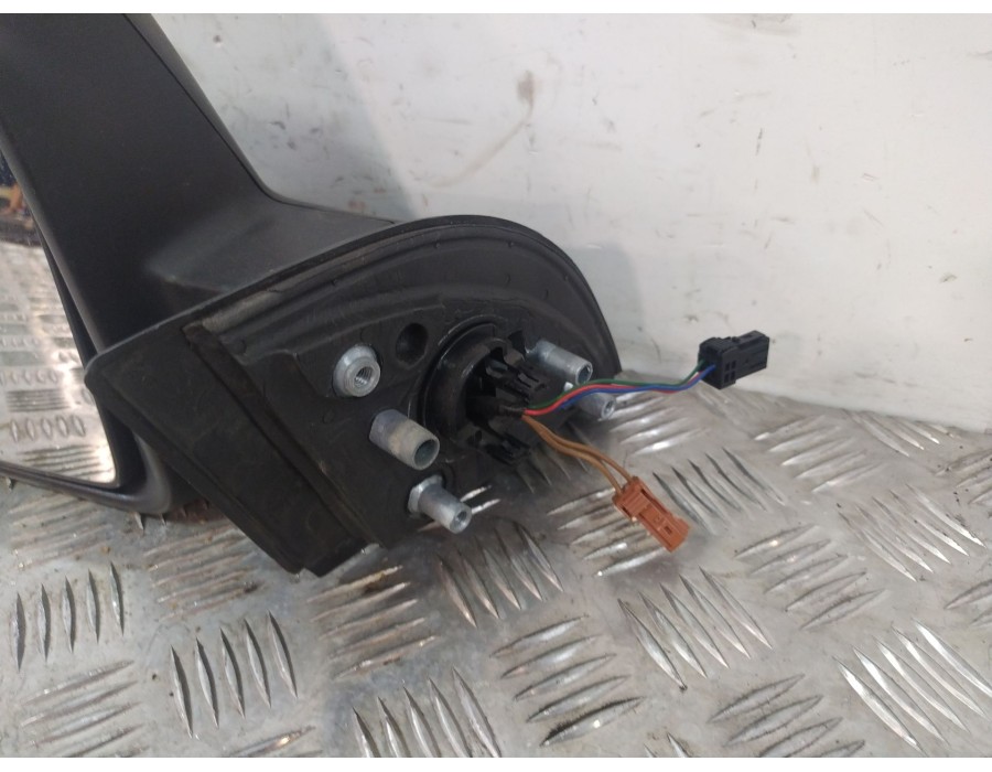 Recambio de retrovisor izquierdo para citroën berlingo multispace (b9) 1.6 hdi 110 referencia OEM IAM 8153TP  