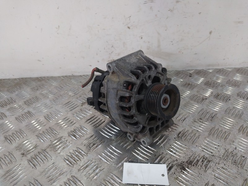 Recambio de alternador para renault clio ii (bb_, cb_) 1.4 (b/cb0c, b/cb0s) referencia OEM IAM   