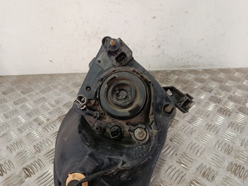 Recambio de faro izquierdo para suzuki swift iii (mz, ez) 1.3 4x4 (rs 413) referencia OEM IAM 2024321  
