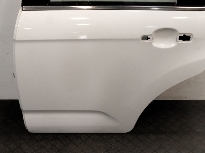 Recambio de puerta trasera izquierda para citroën c3 referencia OEM IAM 9002CE  