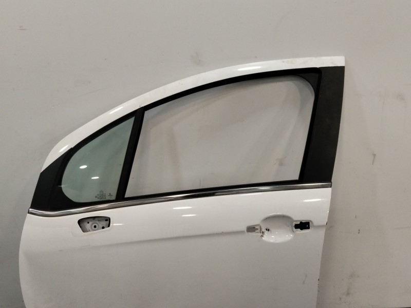 Recambio de puerta delantera izquierda para citroën c3 referencia OEM IAM 9002AZ  