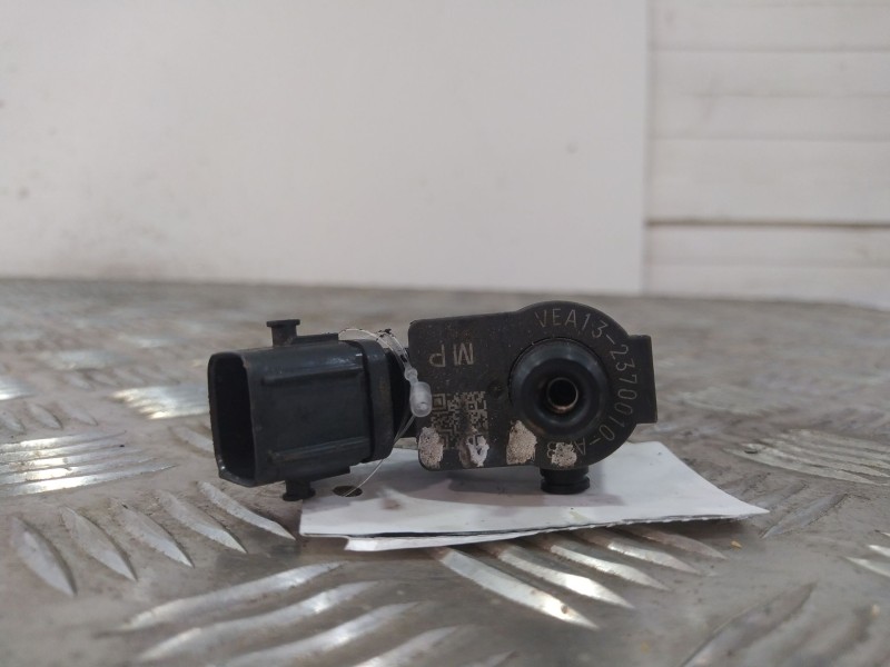 Recambio de inyector para volvo v60 i cross country (157) d4 referencia OEM IAM 9033065 36010045 