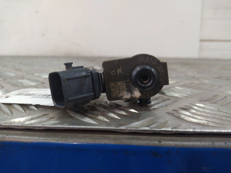 Recambio de inyector para volvo v60 i cross country (157) d4 referencia OEM IAM 9033065 36010045 