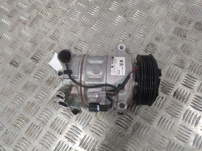 Recambio de compresor aire acondicionado para renault captur ii (hf_) tce 160 (hfn1) referencia OEM IAM 926006UB0A  