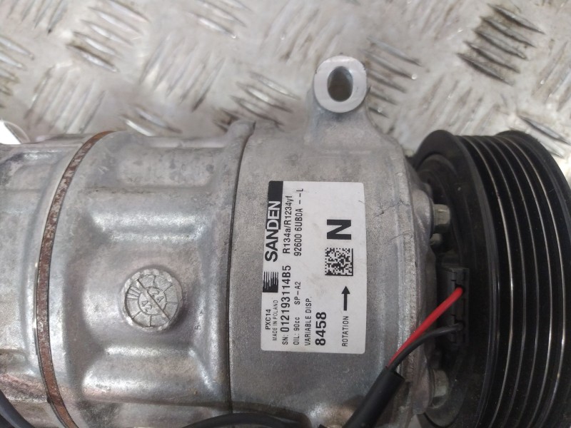 Recambio de compresor aire acondicionado para renault captur ii (hf_) tce 160 (hfn1) referencia OEM IAM 926006UB0A  
