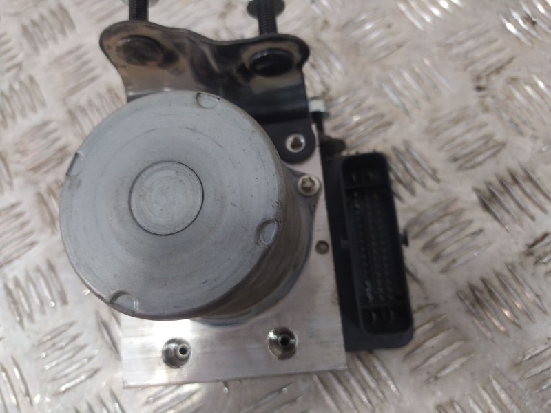 Recambio de abs para toyota rav 4 v (_a5_, _h5_) 2.0 (mxaa52) referencia OEM IAM 4454042410 4454042461 
