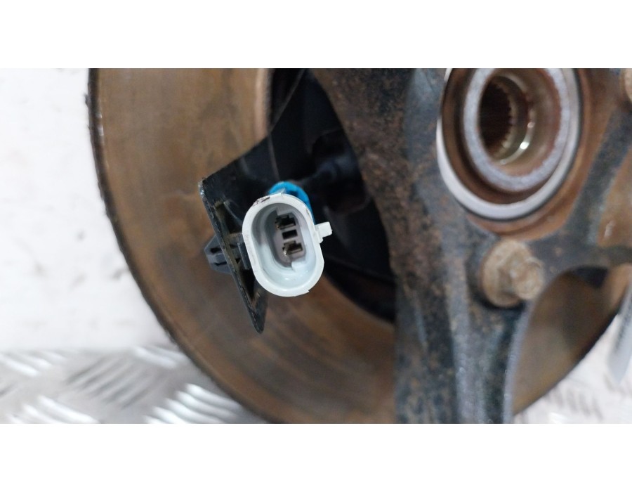Recambio de mangueta delantera izquierda para citroën jumper iii furgoneta 2.2 hdi 100 referencia OEM IAM 6M06  