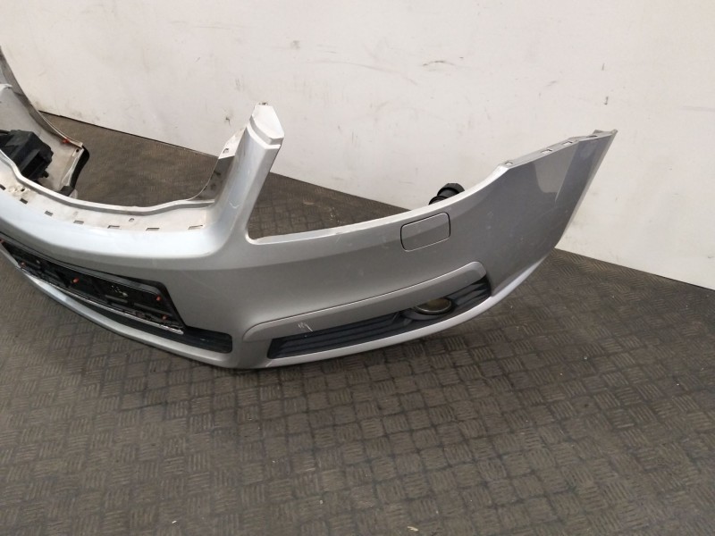 Recambio de paragolpes delantero para opel zafira / zafira family b (a05) 1.8 (m75) referencia OEM IAM 325769024  
