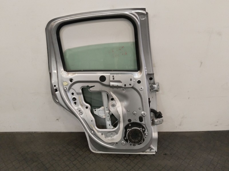 Recambio de puerta trasera izquierda para citroën c3 1.6 16v hdi referencia OEM IAM 9002CC  