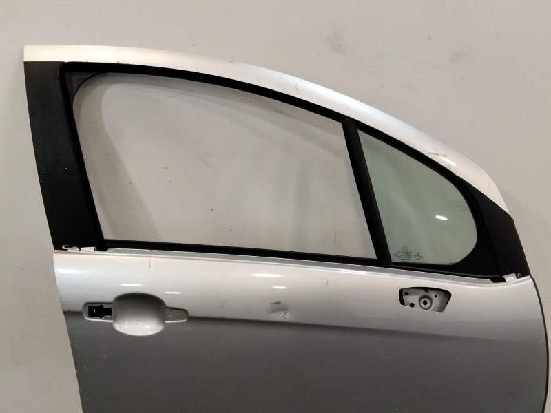 Recambio de puerta delantera derecha para citroën c3 1.6 16v hdi referencia OEM IAM 9004CG  