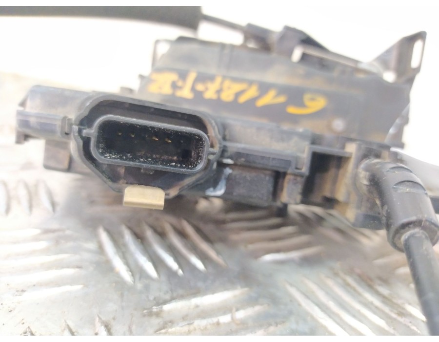Recambio de cerradura puerta trasera izquierda para renault clio iv (bh_) 0.9 tce 90 referencia OEM IAM 825015591R  