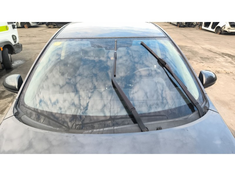 Recambio de brazo limpia delantero izquierdo para mazda 3 (bl) 1.6 mz-cd (bl14) referencia OEM IAM BBP267321  