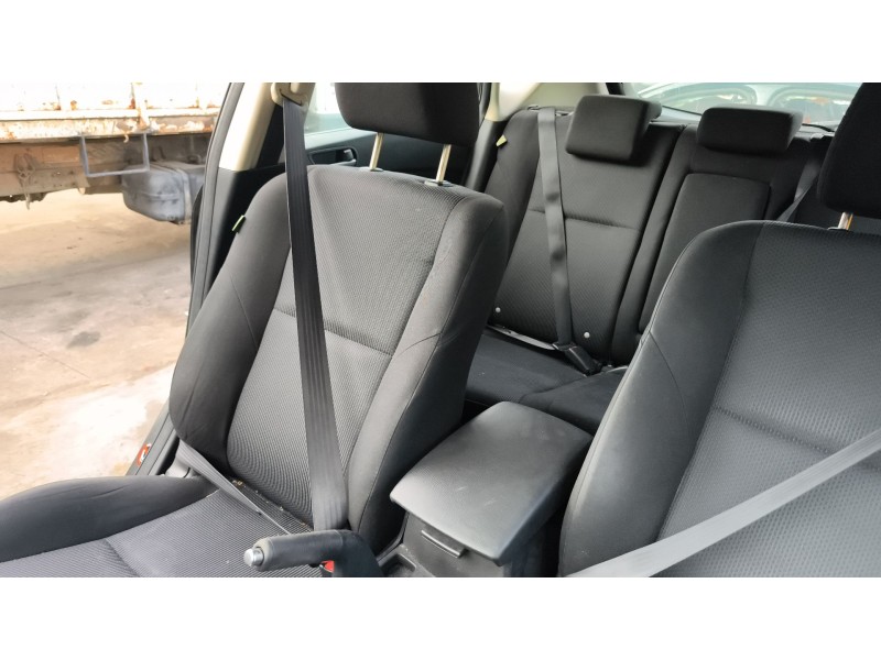 Recambio de cinturon seguridad delantero derecho para mazda 3 (bl) 1.6 mz-cd (bl14) referencia OEM IAM BBP257L30C01  