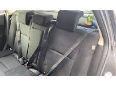 Recambio de cinturon seguridad trasero central para mazda 3 (bl) 1.6 mz-cd (bl14) referencia OEM IAM BBR657740D02  