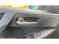 Recambio de maneta interior delantera izquierda para mazda 3 (bl) 1.6 mz-cd (bl14) referencia OEM IAM BBM759330B02  