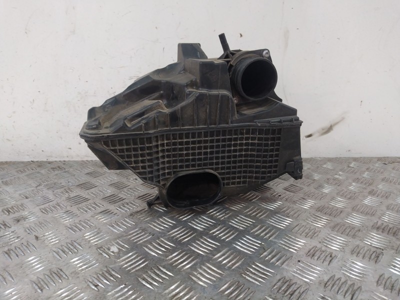 Recambio de filtro aire para renault clio iv (bh_) 0.9 tce 90 referencia OEM IAM 165001258R  