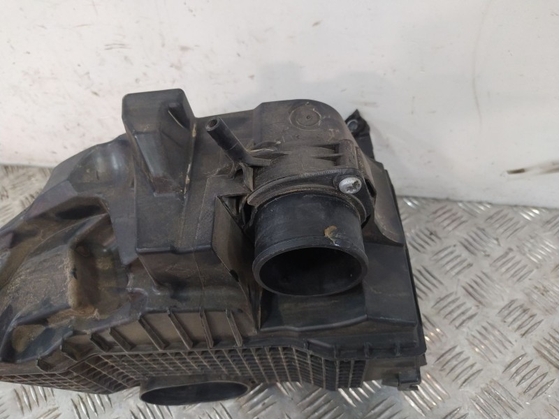 Recambio de filtro aire para renault clio iv (bh_) 0.9 tce 90 referencia OEM IAM 165001258R  