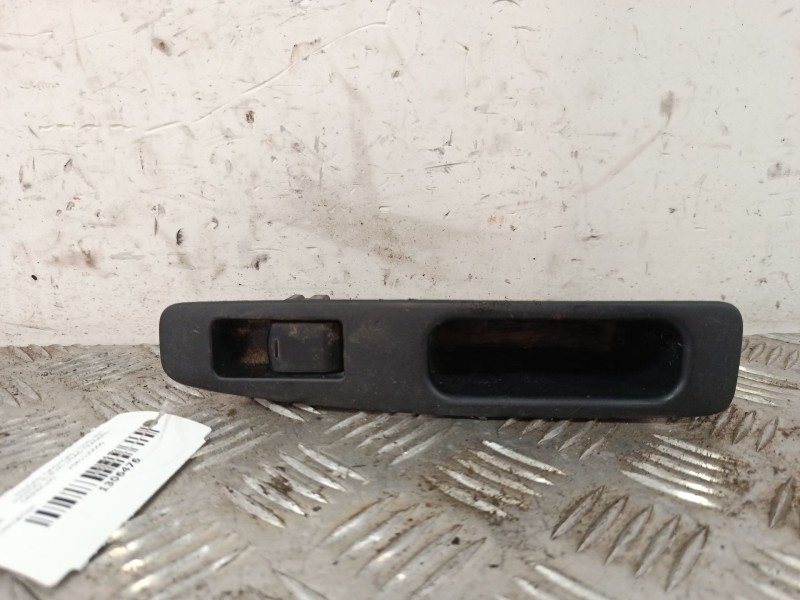 Recambio de mando elevalunas trasero derecho para nissan qashqai i (j10, nj10) 2.0 referencia OEM IAM 25411JD000  