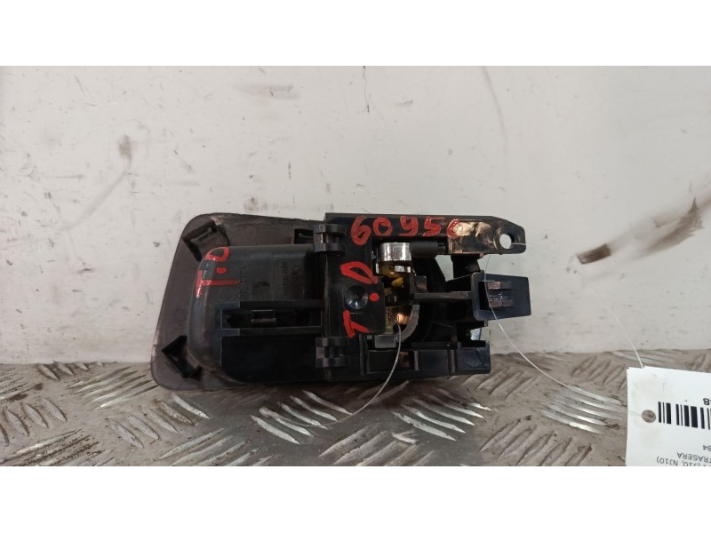 Recambio de maneta interior trasera derecha para nissan qashqai i (j10, nj10) 2.0 referencia OEM IAM 83184  