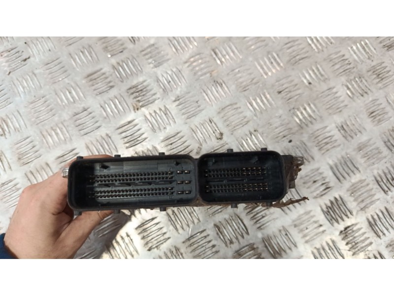 Recambio de centralita motor uce para volkswagen touareg (7l6) 2.5 tdi dpf referencia OEM IAM 0AD927755BG  